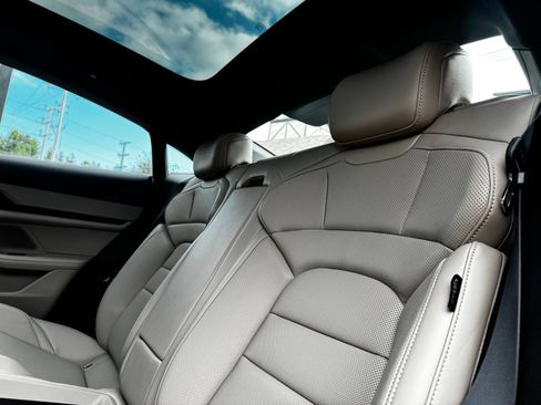 Certified 2022 Porsche Taycan 4S AWD/4WD image 35