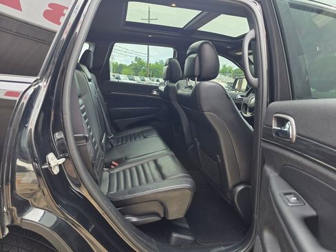 Used 2020 Jeep Grand Cherokee Limited X RWD image 14