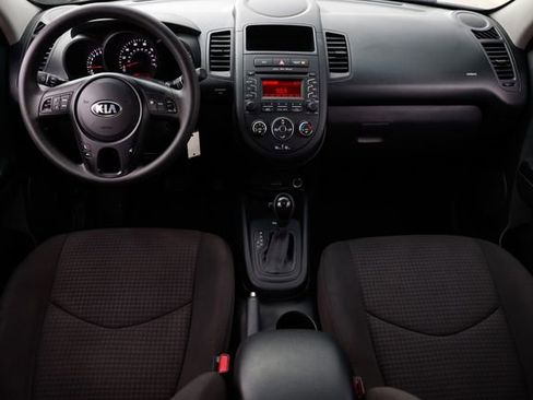 Used 2013 Kia Soul image 23