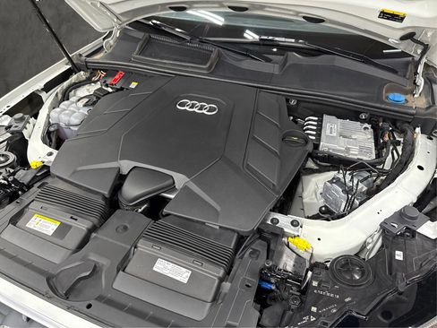 Used 2022 Audi Q7 3.0T Premium image 9