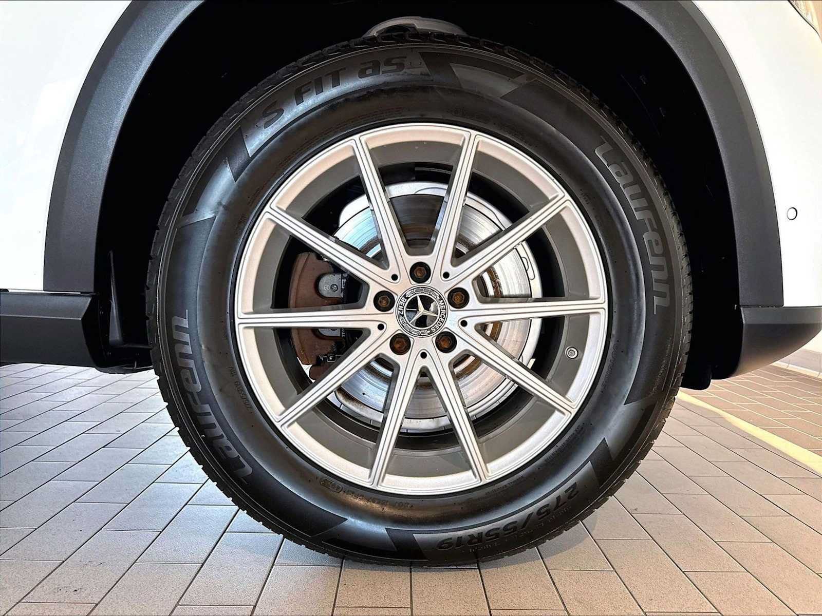 Used 2024 Mercedes-Benz GLE 350 4MATIC image 14