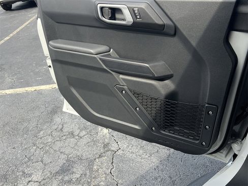 New 2026 Ford Bronco Big Bend w/ Black Diamond Package image 15