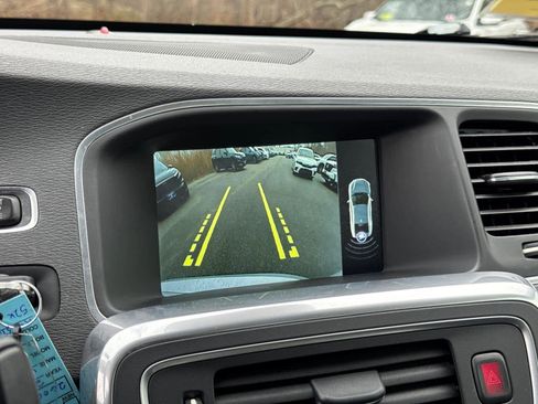 Used 2017 Volvo S60 T5 Inscription w/ Convenience Package image 29