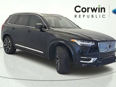 Used 2024 Volvo XC90 B6 Ultimate w/ Lounge Package AWD/4WD image 8