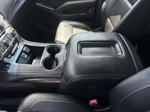 Used 2020 Chevrolet Tahoe LT AWD/4WD image 22