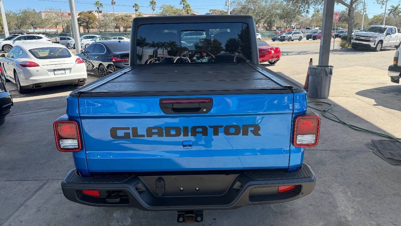 Used 2021 Jeep Gladiator Sport AWD/4WD image 6