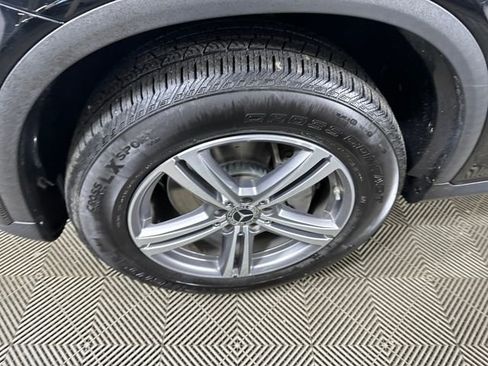 Used 2022 Mercedes-Benz GLC 300 4MATIC image 10