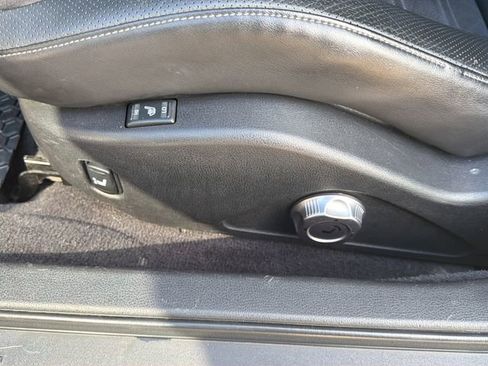 Used 2010 Nissan GT-R Premium image 19