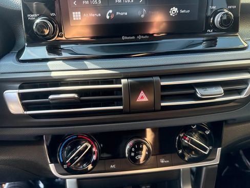 Used 2021 Kia Seltos S FWD image 15