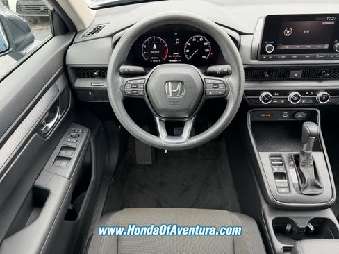 Used 2023 Honda CR-V LX image 7