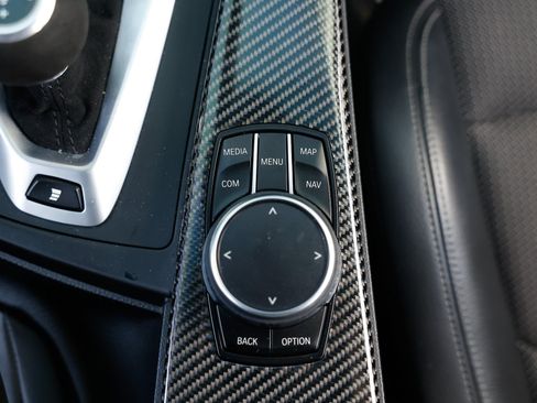 Used 2018 BMW M3 RWD image 46