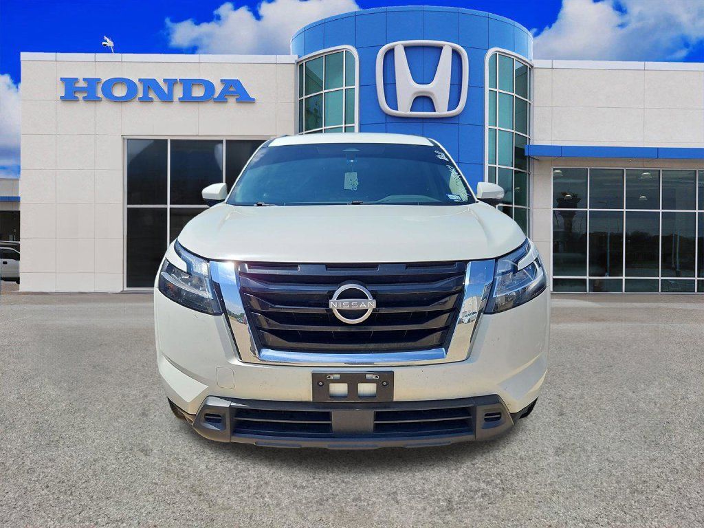 Used 2022 Nissan Pathfinder SV FWD image 23