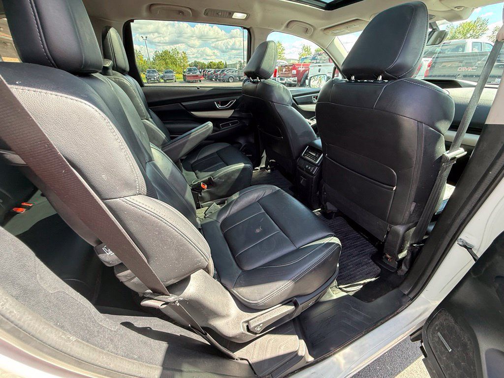 Used 2020 Subaru Ascent Limited w/ Technology Package AWD/4WD image 19