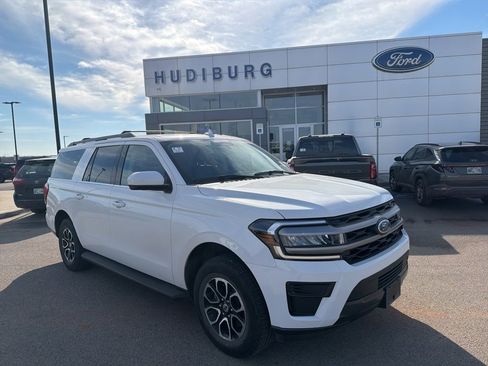 Used 2024 Ford Expedition Max XLT image 1