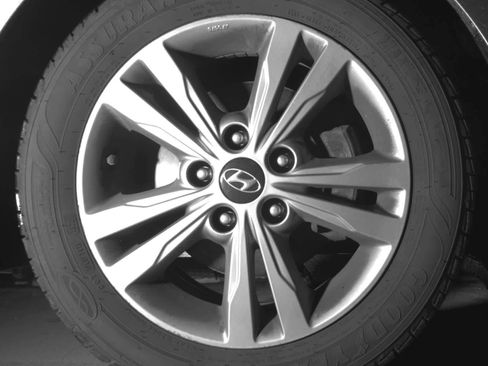 Used 2017 Hyundai Elantra SE w/ SE A/T Tech Package 03 image 15