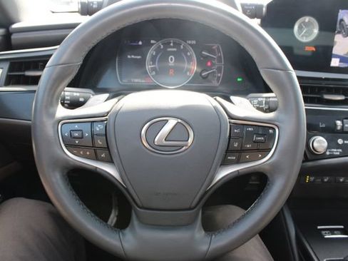 Certified 2023 Lexus ES 350 w/ Premium Package FWD image 16