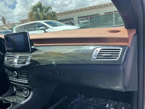 Used 2016 Mercedes-Benz CLS 400 image 23
