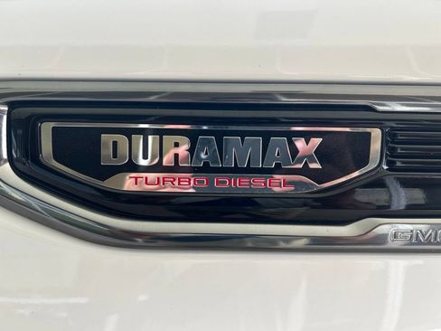 Used 2025 GMC Sierra 1500 AT4 w/ AT4 Premium Package AWD/4WD image 30