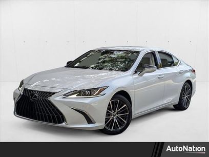 New 2025 Lexus ES 300h w/ Premium Package