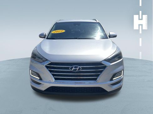 Used 2019 Hyundai Tucson Limited FWD image 2