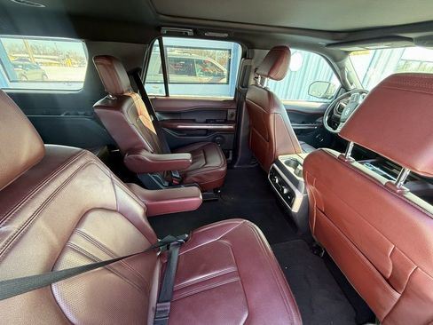 Used 2024 Ford Expedition Max Limited image 42