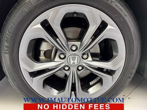 Used 2023 Honda Accord EX image 9
