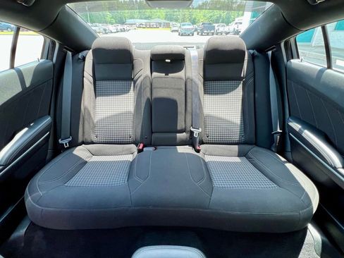 Used 2023 Dodge Charger SXT image 33