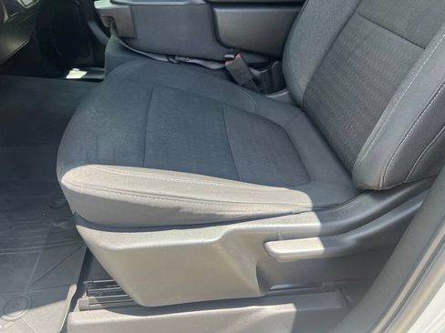 Used 2020 Chevrolet Silverado 1500 LT RWD image 40