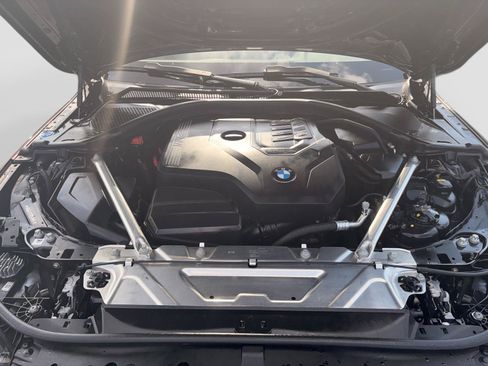Used 2023 BMW 430i Coupe w/ Convenience Package RWD image 19