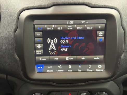 Used 2023 Jeep Renegade Limited w/ Sun/Sound Group AWD/4WD image 16