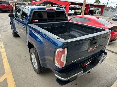 Used 2019 GMC Canyon SLE w/ SLE Convenience Package image 15