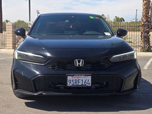 Used 2025 Honda Civic Sport image 2