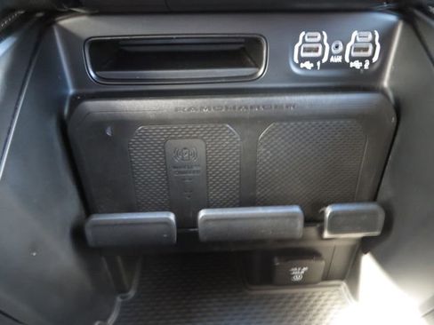 Used 2023 RAM 3500 Limited image 36