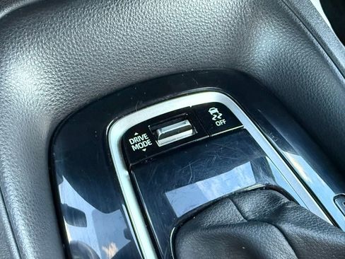 Used 2024 Toyota Corolla SE image 20