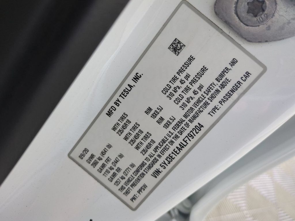 Used 2020 Tesla Model 3 Standard Range Plus RWD image 35