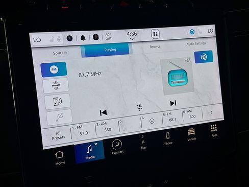 Used 2024 Jeep Grand Cherokee L Limited w/ Luxury Tech Group II image 21