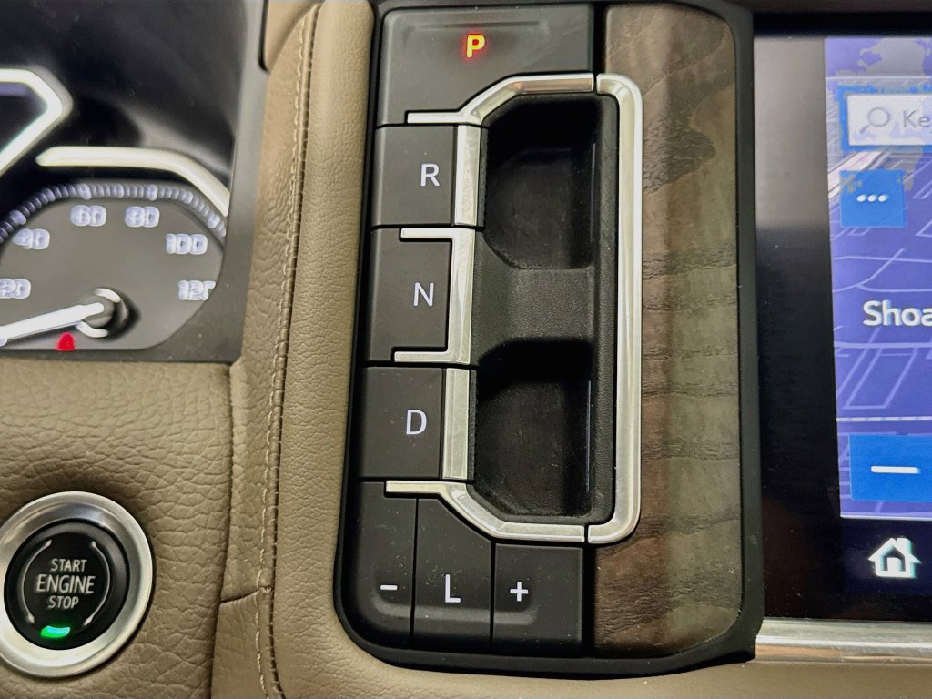 Used 2021 GMC Yukon Denali RWD image 21