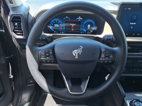 Used 2025 Ford Bronco Sport Big Bend AWD/4WD image 9
