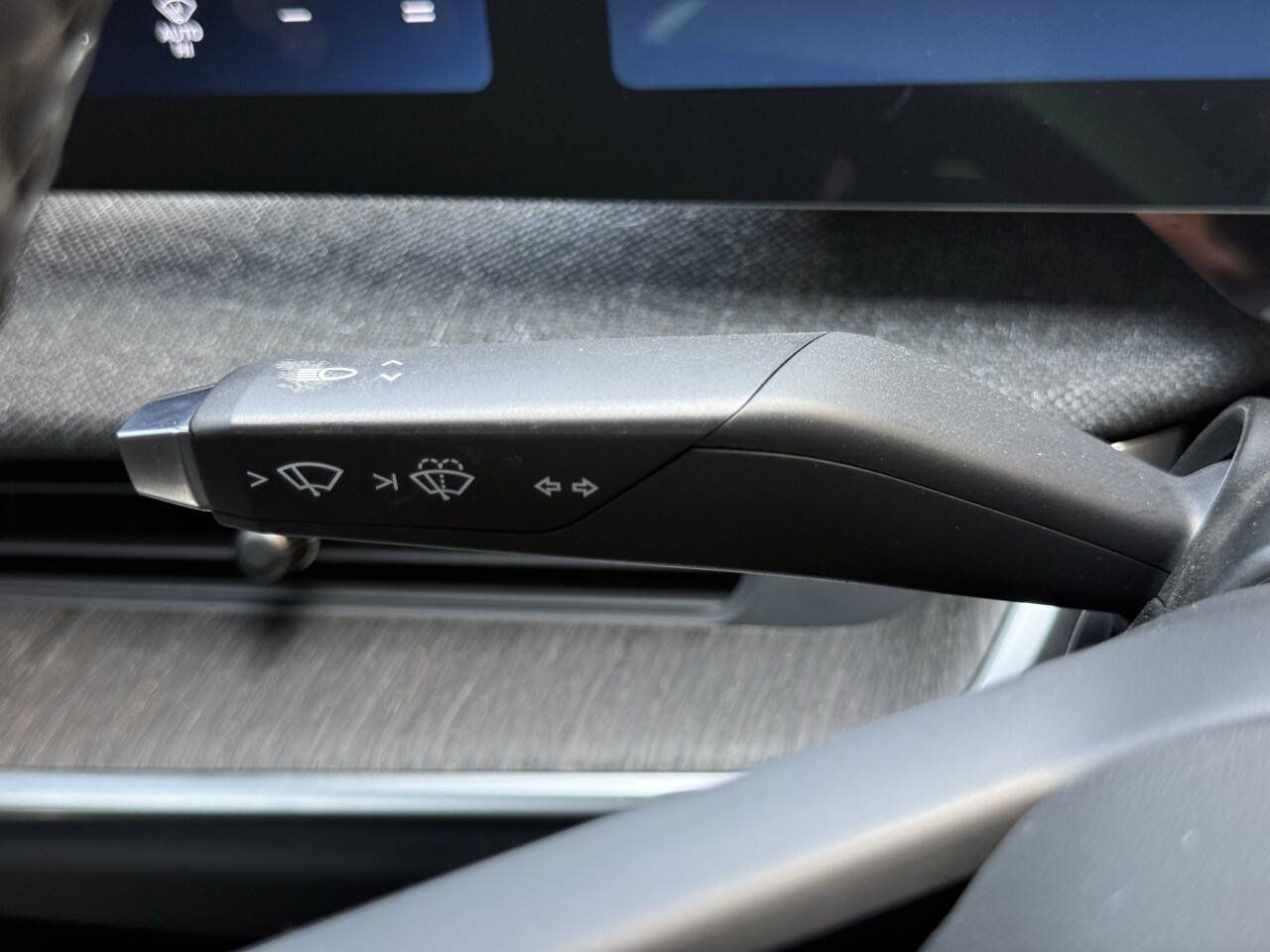 Used 2023 Lucid Air Pure AWD/4WD image 31