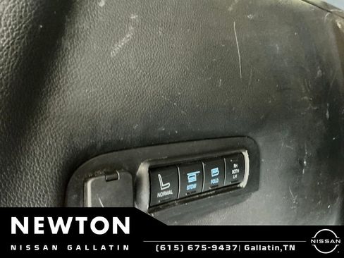 Used 2016 Ford Explorer Limited AWD/4WD image 21
