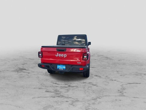 Certified 2020 Jeep Gladiator Overland image 7