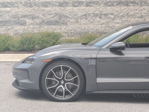 New 2025 Porsche Taycan image 11