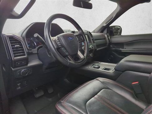 Certified 2021 Ford Expedition Max Limited image 9
