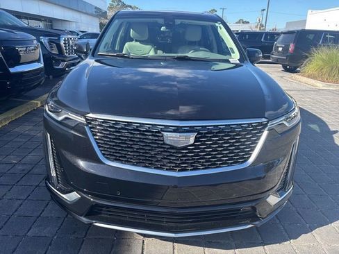 Certified 2024 Cadillac XT6 Premium Luxury w/ LPO, Floor Liner Package FWD image 5