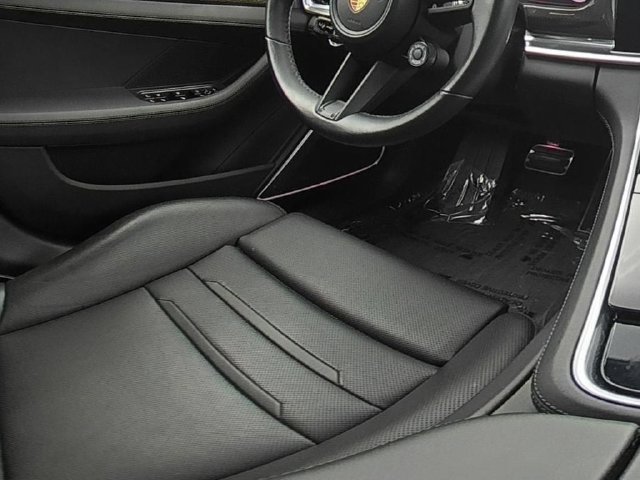 Used 2023 Porsche Panamera GTS AWD/4WD image 33