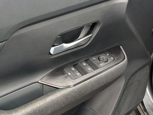 New 2026 Nissan Kicks SV FWD image 16