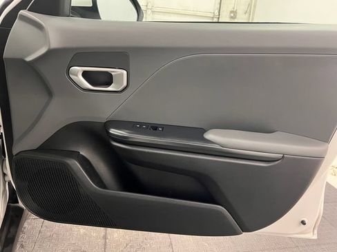 Used 2025 Kia K4 FWD image 34