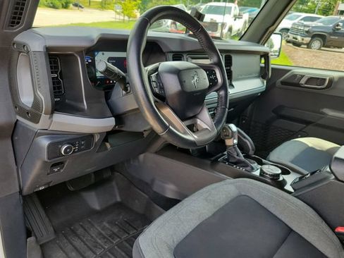 Used 2022 Ford Bronco Big Bend AWD/4WD image 14