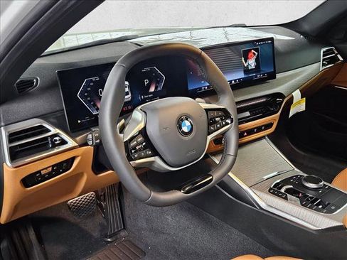 Certified 2025 BMW 330i xDrive Sedan w/ Convenience Package AWD/4WD image 3
