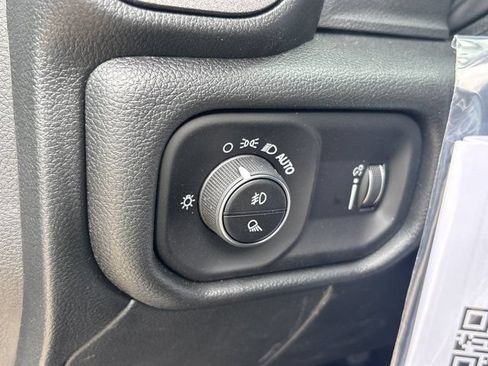 New 2026 RAM 5500 Tradesman AWD/4WD image 18